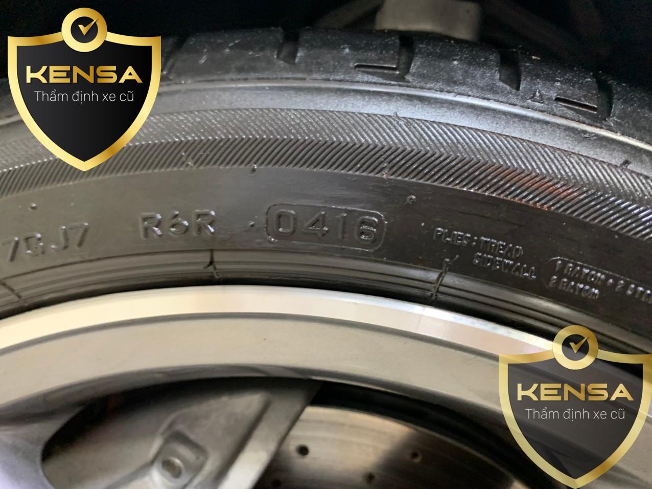 Dịch vụ kiểm tra xe ô tô Mercedes cũ tphcm Dịch vụ kiểm tra xe ô tô Mercedes cũ tphcm