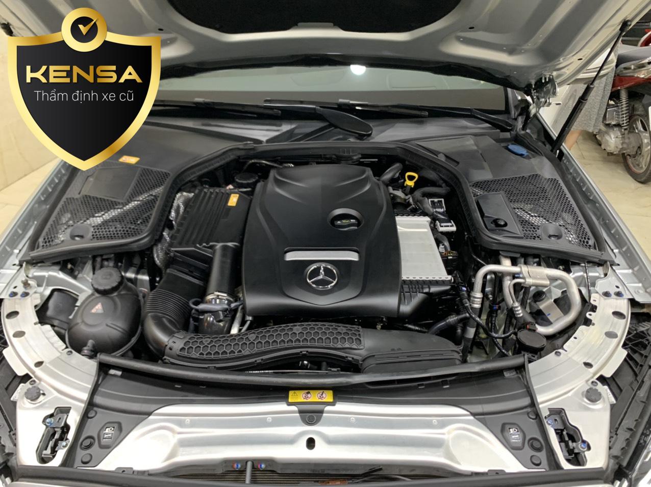 kiểm tra khoang máy ô tô, kinh nghiệm kiểm tra ô tô cũ kiểm tra khoang máy ô tô, kinh nghiệm kiểm tra ô tô cũ