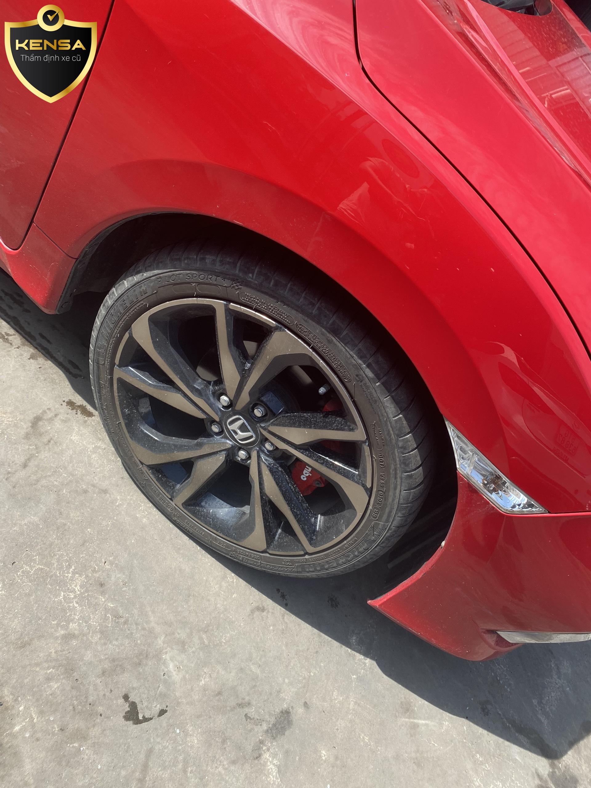 z2959634750076_8f1de33044fec19ab9d4072b4ebfd4b1