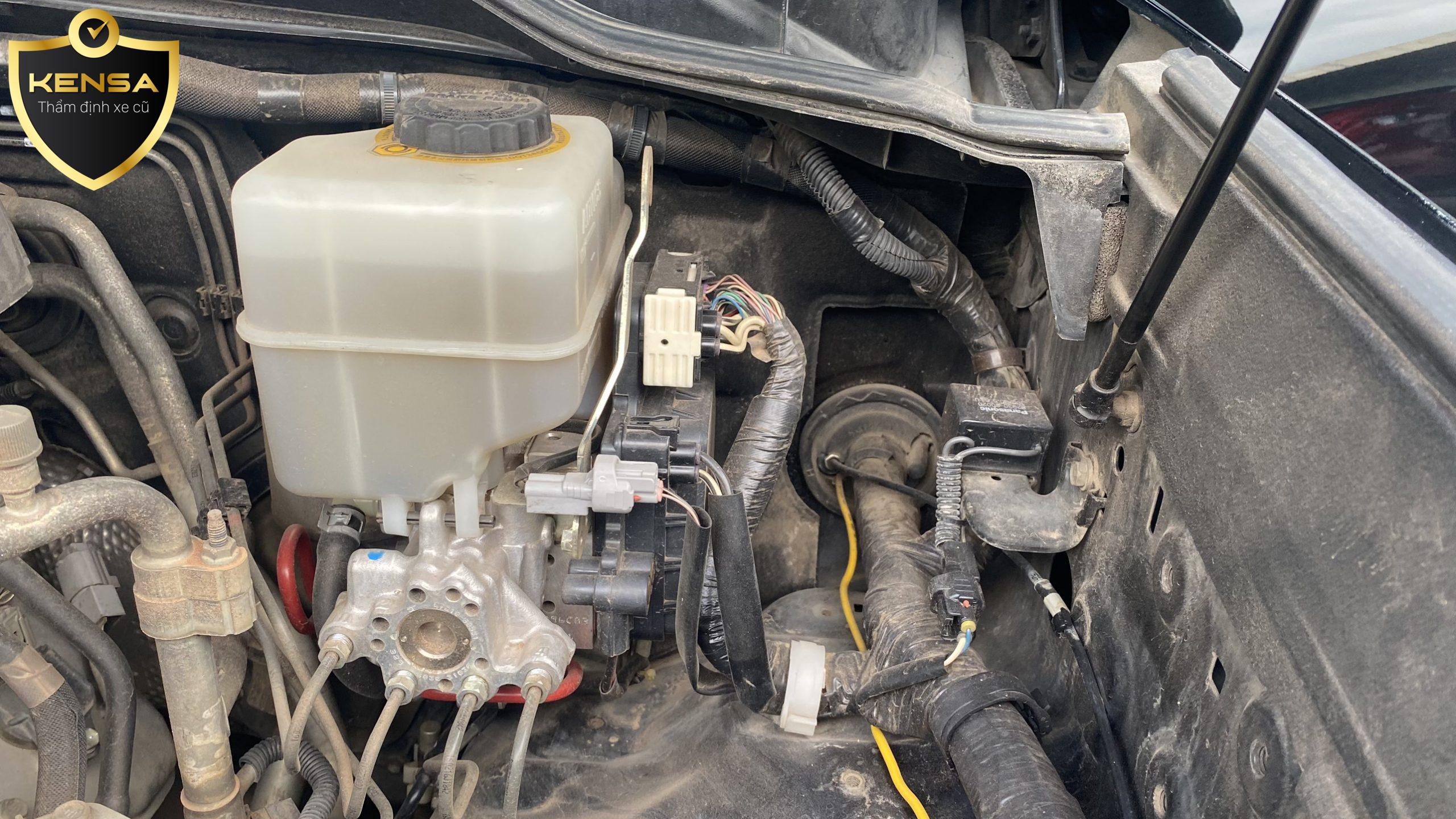 kinh nghiệm mua xe Toyota Land Cruiser cũ kinh nghiệm mua xe Toyota Land Cruiser cũ