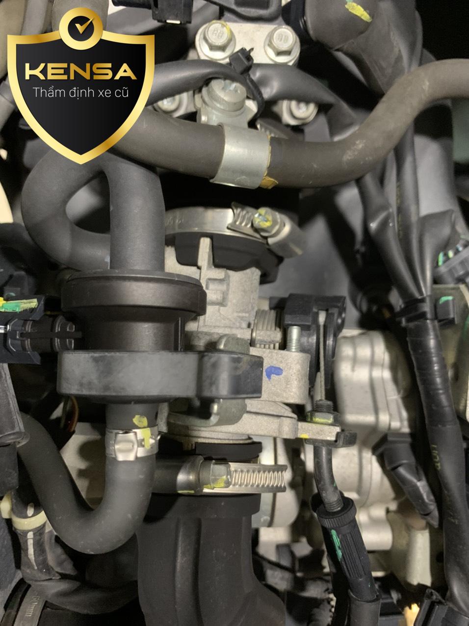 kiem-tra-dinh-gia-xe-vespa-sprint-cu kiem-tra-dinh-gia-xe-vespa-sprint-cu