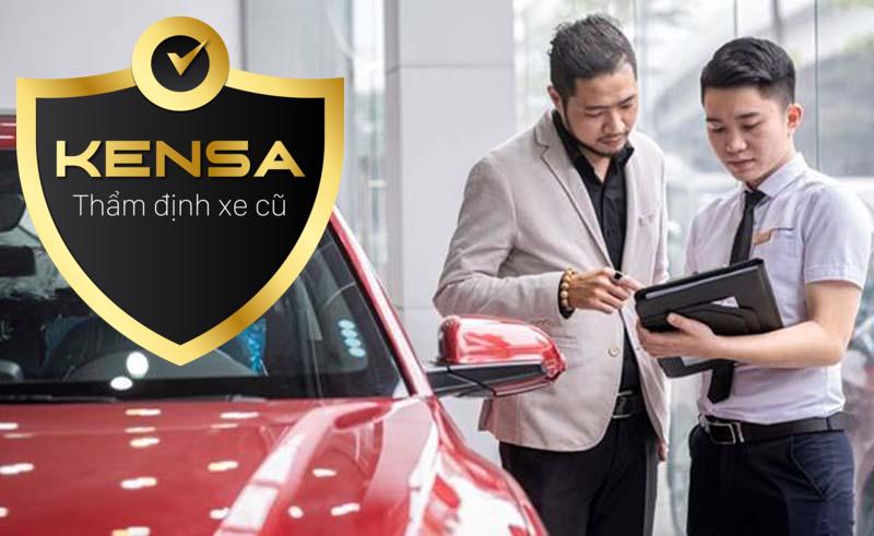 Tìm kiếm và sàng lọc xe ô tô cũ tiềm năng: Sử dụng các kênh trực tuyến và ngoại tuyến hiệu quả để tìm xe và loại bỏ những lựa chọn không phù hợp.